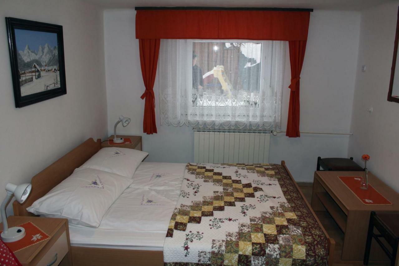 Apartma Albina Кранска гора Екстериор снимка