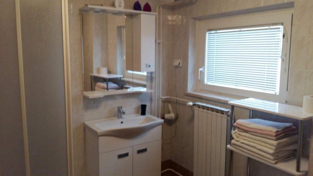 Apartma Albina Кранска гора Екстериор снимка